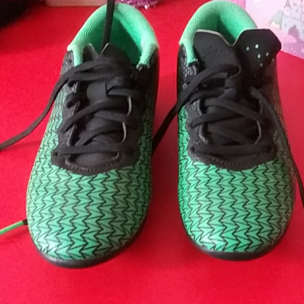Cleates